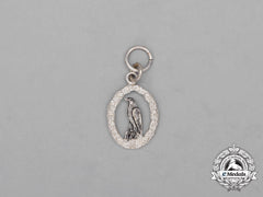 A Scarce Second War German Retired Luftwaffe Pilot Miniature Badge