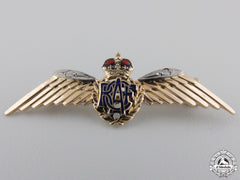 A Royal Canadian Air Force (Rcaf) Pin In Gold And Diamonds