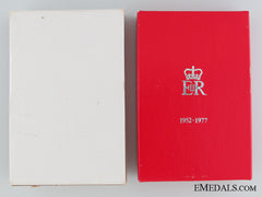 Queen Elizabeth Ii Silver Jubilee Medal 1952-1977