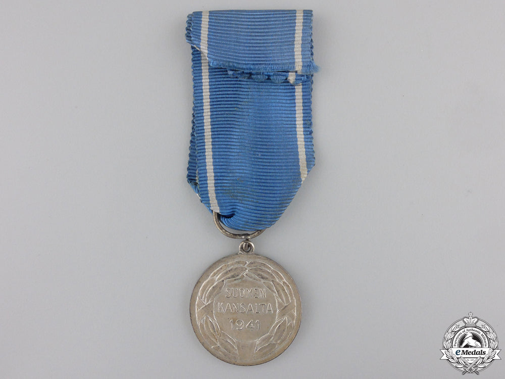 a_finnish_medal_of_liberty_with_red_cross;1_st_class_img_02.jpg5537fab0f0e97