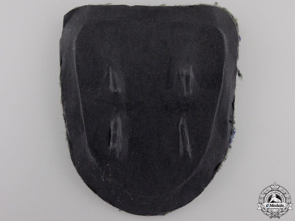 a_krim_campaign_shield;_army_issue_img_02.jpg555b3672c5ec9
