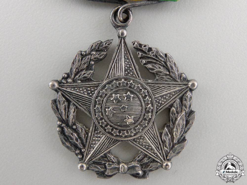 brazil,_republic._a_military_long_service_medal,_ii_class_img_02.jpg5565fa9579df3