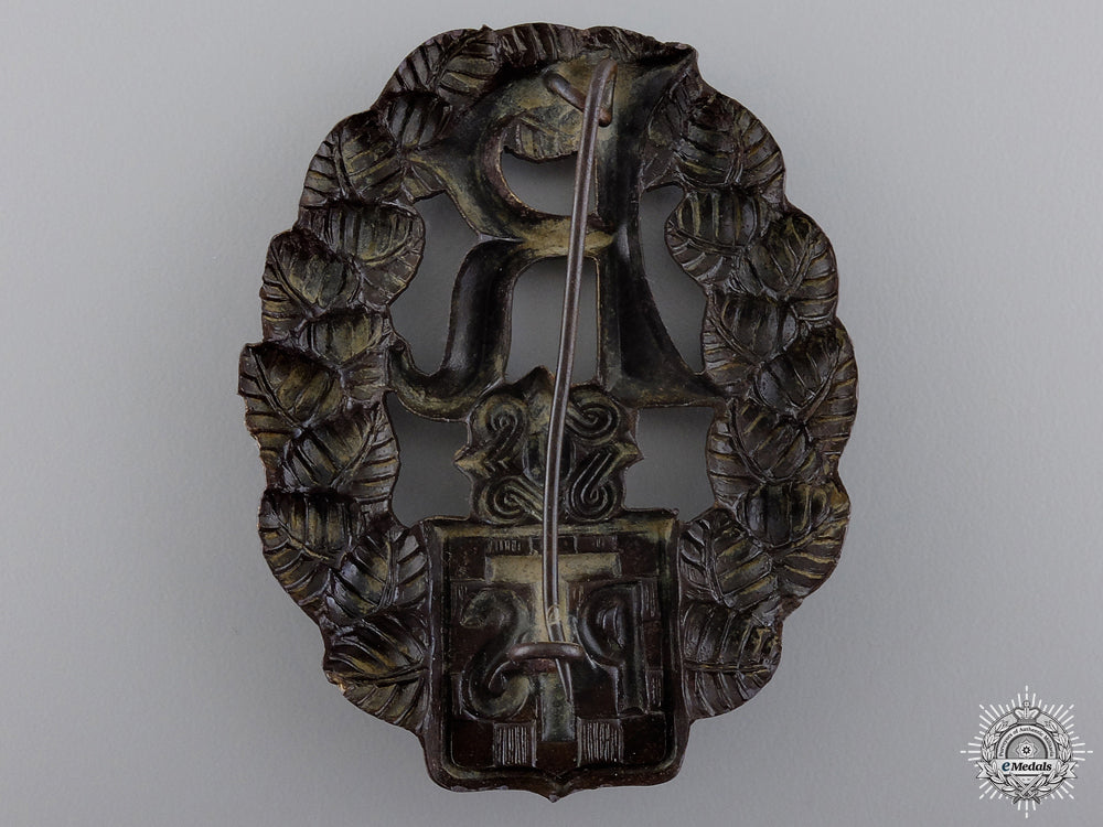 a_rare_croatian_ptb_police_badge_img_02.jpg54b97c6adec94