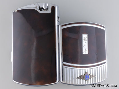 an1941_rcaf_ronson_cigarette_case_with_inset_lighter_img_02.jpg5453c97f81a10