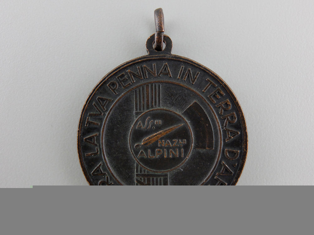 italy,_fascist_state._an_alpini_association_african_campaign_medal_img_02.jpg55bf81400b7a4