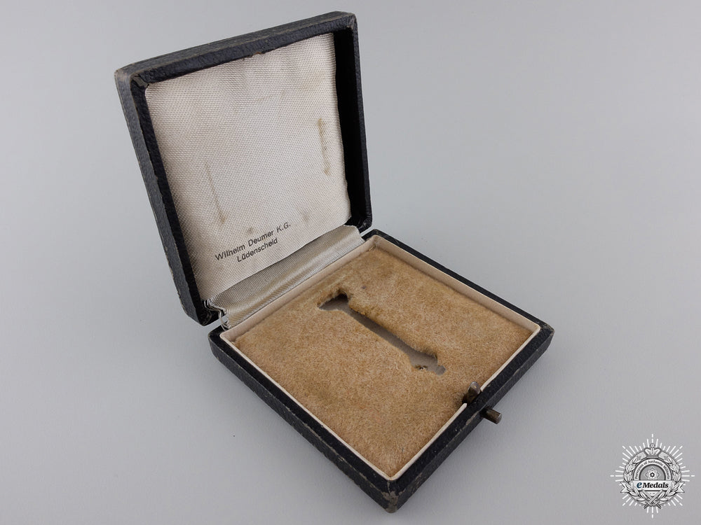 a_case_for_an_iron_cross1_st_class1939_by_wilhelm_deumer_img_02.jpg550305ca31b64