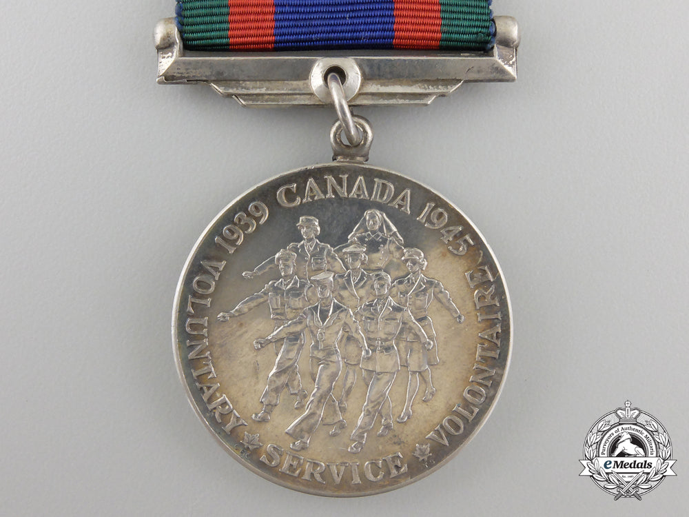 a_second_war_canadian_volunteer_service_medal_with_clasp_img_02_20