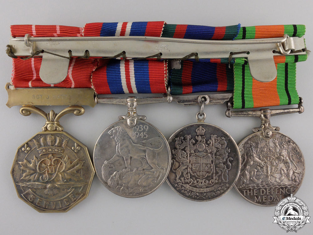 a_second_war_canadian_forces_decoration_group_img_02.jpg5564a031d8db6