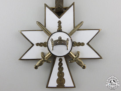 a_croatian_order_of_king_zvonimir's_crown_with_swords;3_rd_class_img_02.jpg55c8fb6371f2a