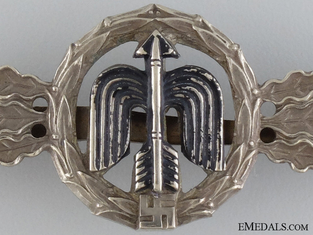 an_early_squadron_clasp_for_fighter_pilot's_img_02.jpg546272797456c