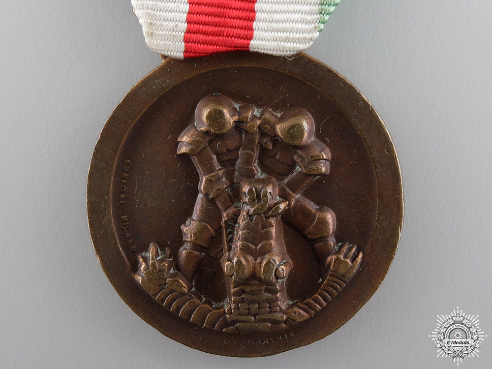 an_italo-_german_african_campaign_medal_img_02.jpg54c29cc836e3d