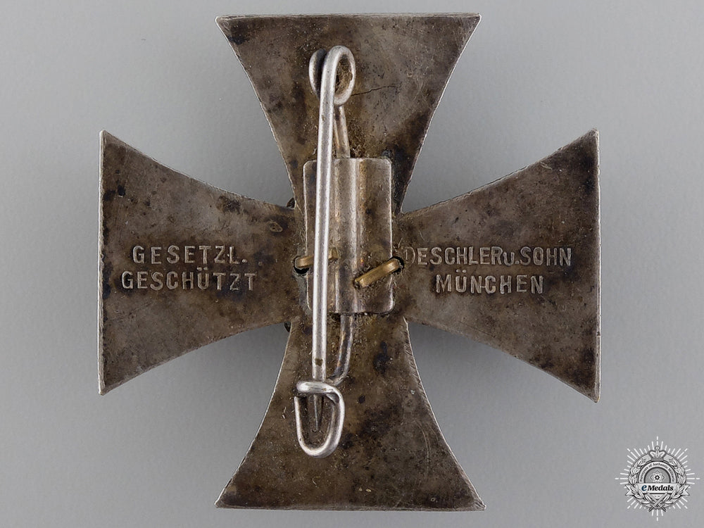 a_german_first_war_veteran’s_organization_cross1914-18_img_02.jpg54be932f2b9df