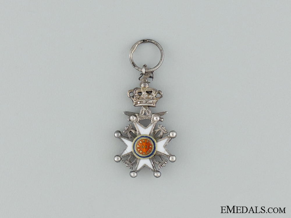 the_royal_norwegian_order_of_st._olav_with_swords;_type_ii_img_02.jpg5390c47c0a51a