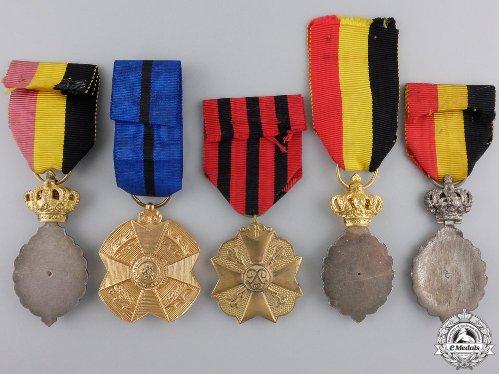 belgium,_kingdom._a_lot_of_medals_and_awards_img_02.jpg55229ec9c47fb