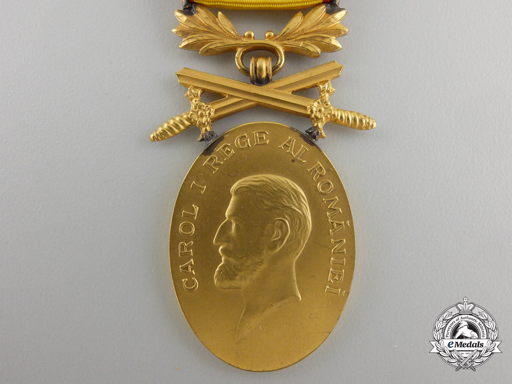 a_romanian_medal_for_manhood_and_loyalty;1_st_class_img_02.jpg55d338372dbd6