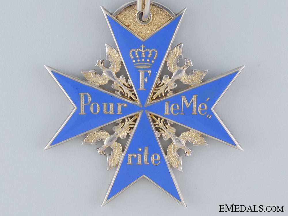 a_prussian_order_of_pour-_le-_merite_by_rothe_c.1925-30_img_02.jpg53b5b46b314f3