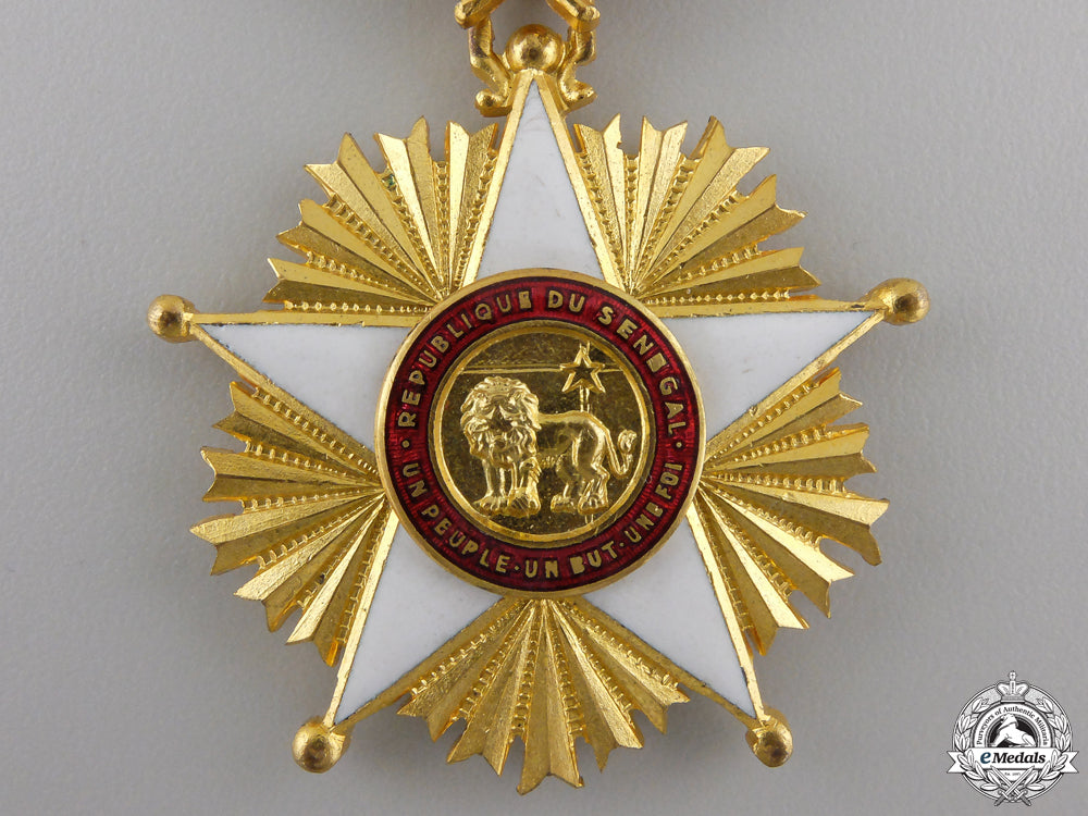 an_order_of_the_lion_of_senegal;_knight_img_02.jpg5547a06ca26a5