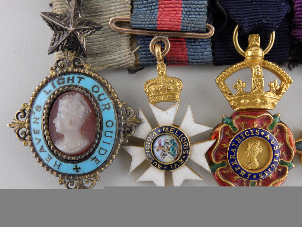 an_exquisite_star_of_india_gold_miniature_group_img_02.jpg556346cb746fe