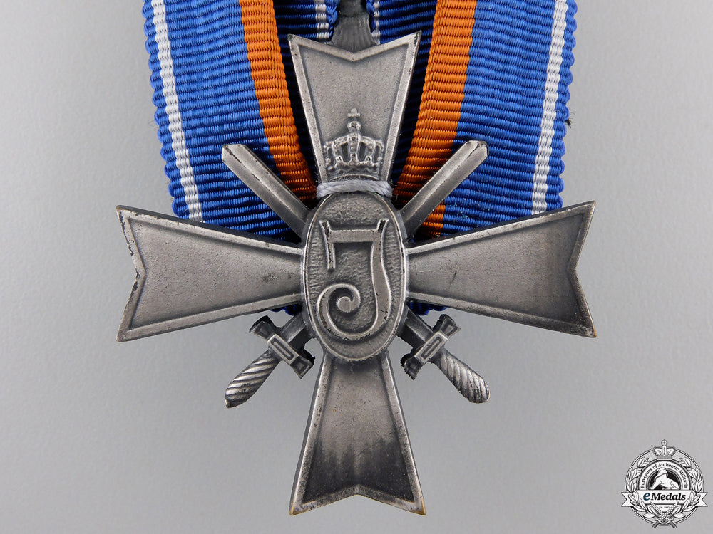 a_dutch_cross_for_rights_and_freedom;_korea_clasp_img_02.jpg554a1c9a9d349