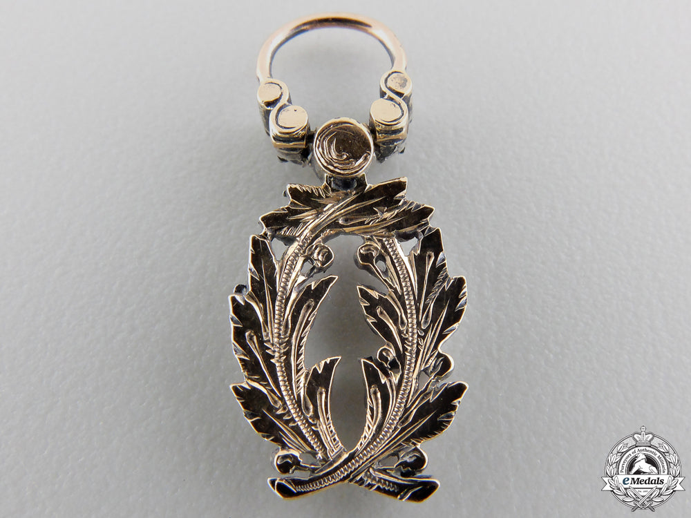 france,_iii_republic._an_order_of_academic_palms_in_gold_with_diamonds&_rubies,_miniature,_c.1880_img_02.jpg554b8f11e5a86