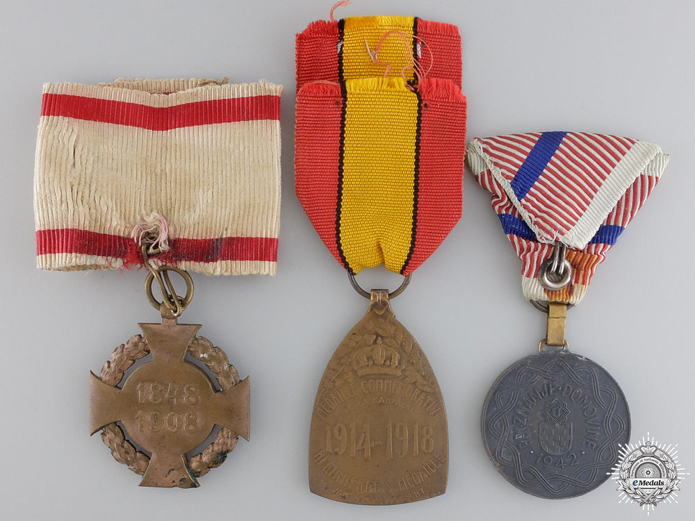 three_european_awards_and_medals_img_02.jpg548eeaeb5ee5f