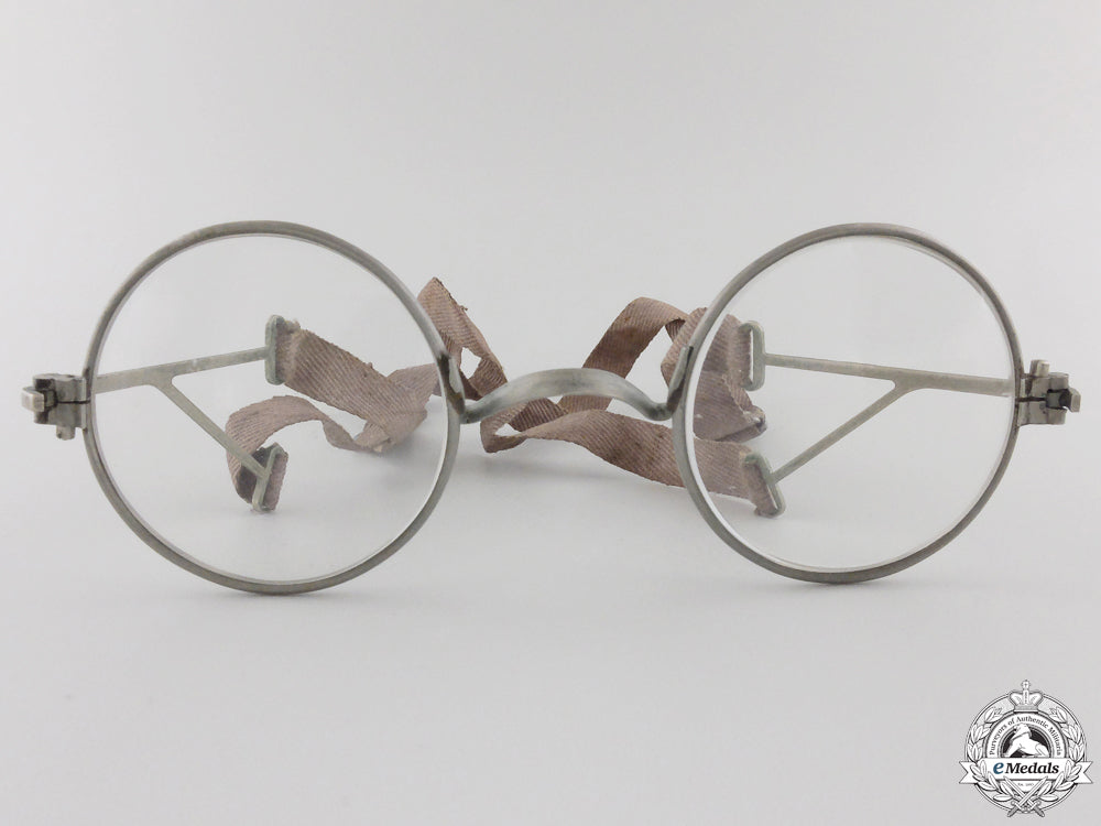 first_war_german"_maskenbrille"_eyeglasses_for_gas_masksconsign#4_img_02.jpg55818c68a37d4