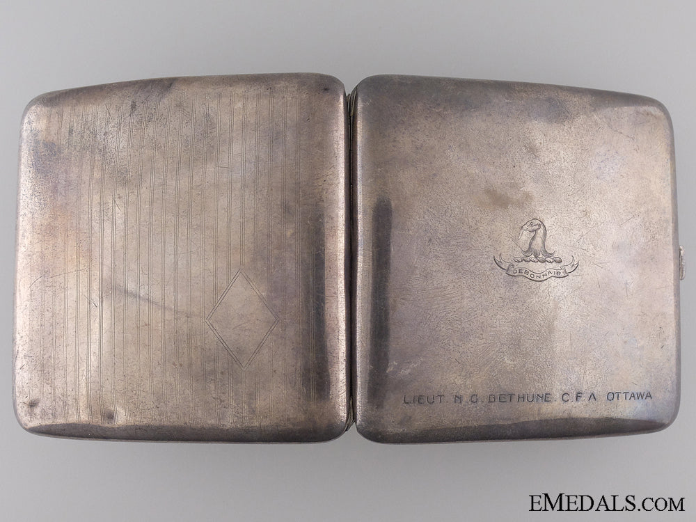 a_wwi_silver_case_to_lieut._bethune;_canadian_field_artillery_img_02.jpg53d15c55e2269