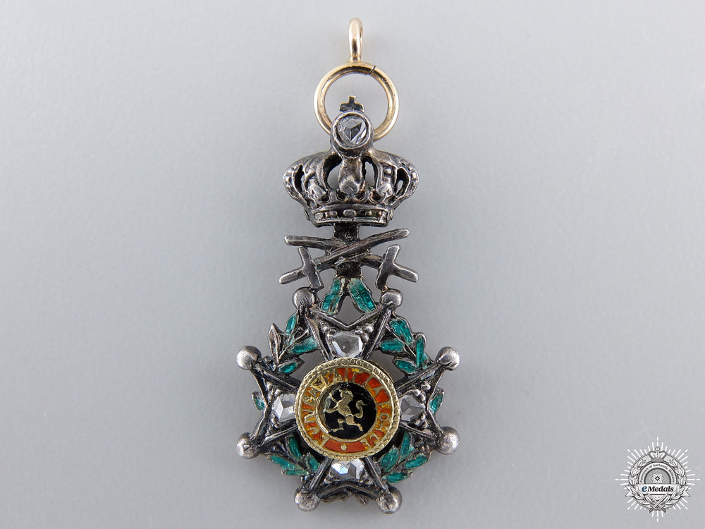 belgium,_kingdom._an_order_of_leopold_i_in_gold_with_diamonds,_knight,_c.1900_img_02.jpg54e8d4a04f3eb_1
