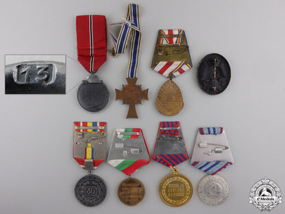 eight_european_medals_and_awards_img_02.jpg555b3328f0897