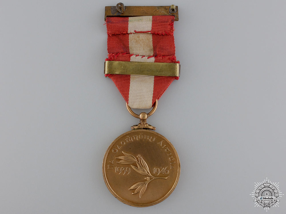 an1939-1946_irish_emergency_service_medal_img_02.jpg54aaa51f70091