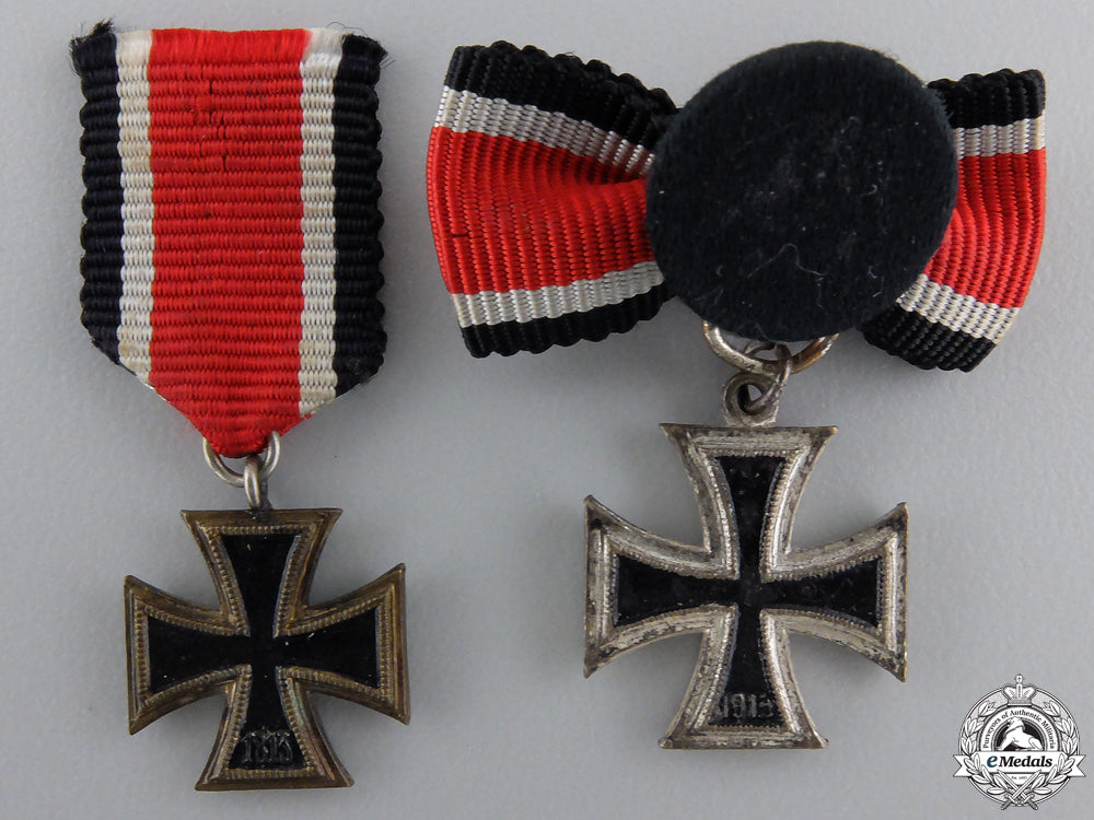two_miniature_iron_crosses_second_class1939_img_02.jpg5527edca1d9f1