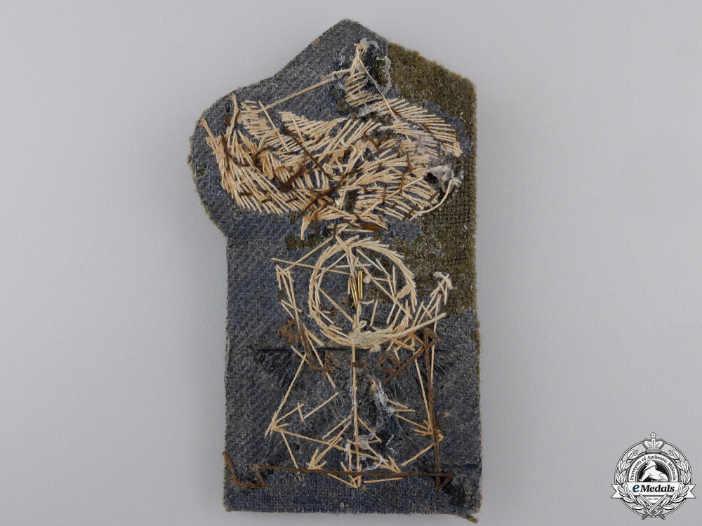 a_second_war_italian_engineer_officer's_insignia_img_02.jpg55ad51939f0b1