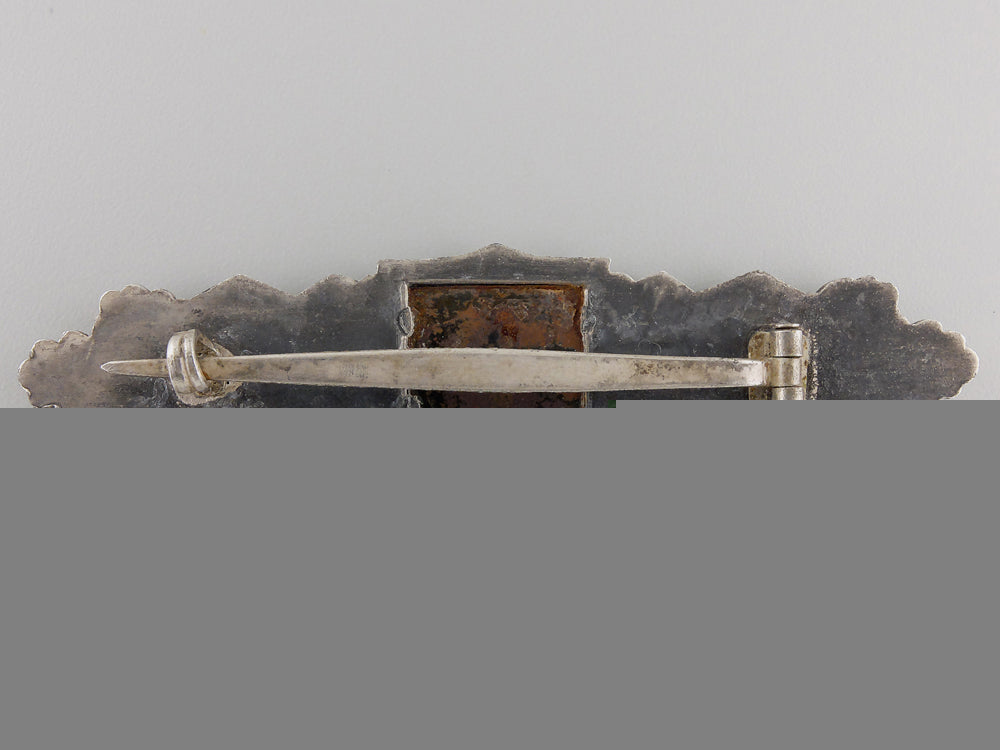a_silver_grade_close_combat_clasp_by_deschler&_sohn_img_02.jpg556621afe0b27