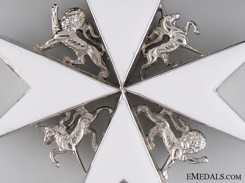 the_order_of_st._john;_officer_sister_img_02.jpg5422cd7399343