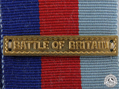 A Second War 1939-1945 Campaign Star With Clasp