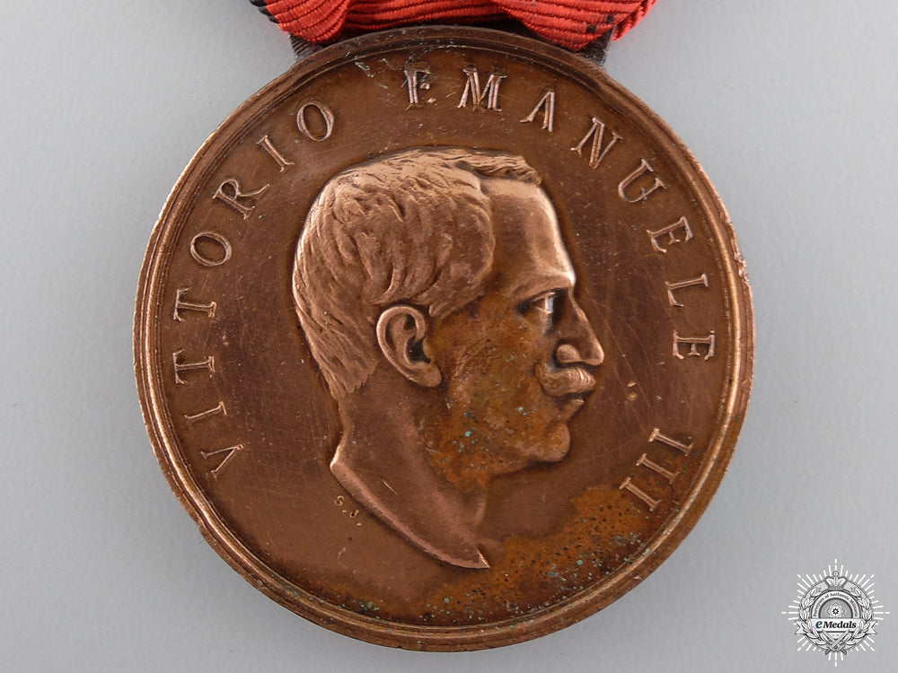 an_italian1915_earthquake_medal_img_02.jpg54c2a6013276d