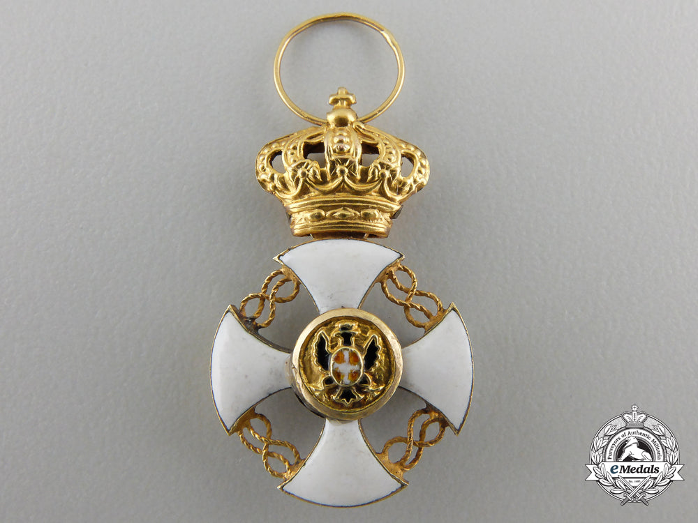 a_miniature_order_of_the_crown_of_italy_in_gold_img_02.jpg55d32abc78807