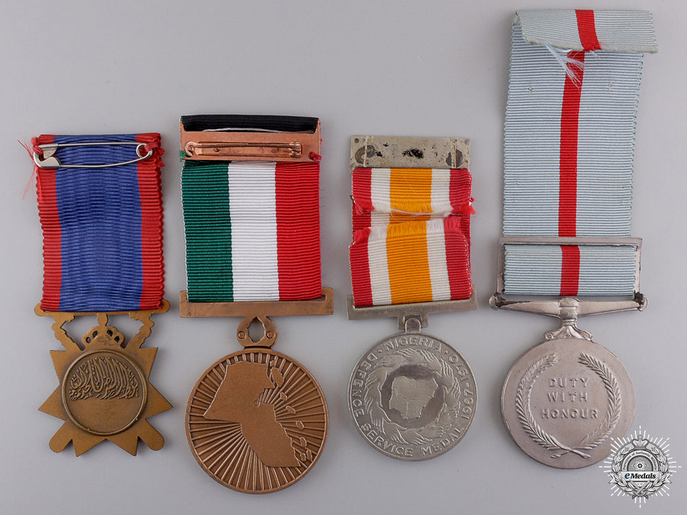 four_international_medals_and_awards_img_02.jpg548ef0948422c
