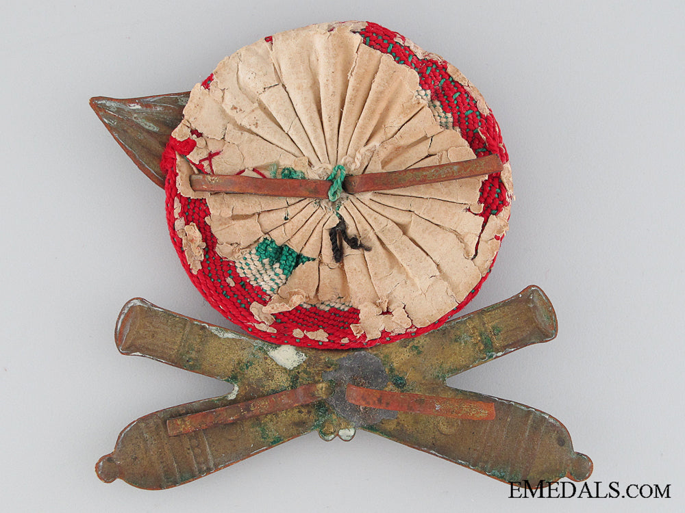 wwii55_th_artillery_division_pith_helmet_insignia_img_02.jpg52efc74a33410