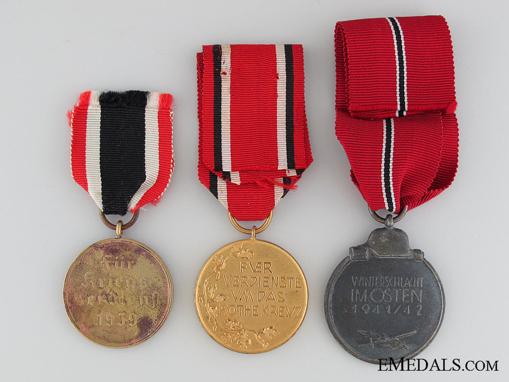 lot_of_three_medals_img_02.jpg52ed34ca14492