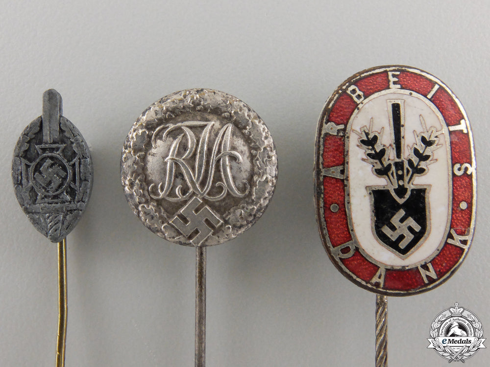 three_second_war_period_german_stick_pins_img_02.jpg556896e2d5c3c