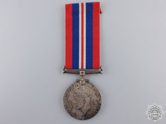 A 1939-1945 Canadian Issued War Medal With Box