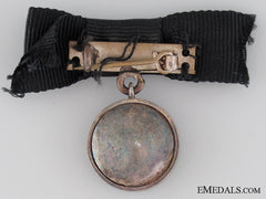 Order Of St. John, Serving Sister Breast Badge, Miniature