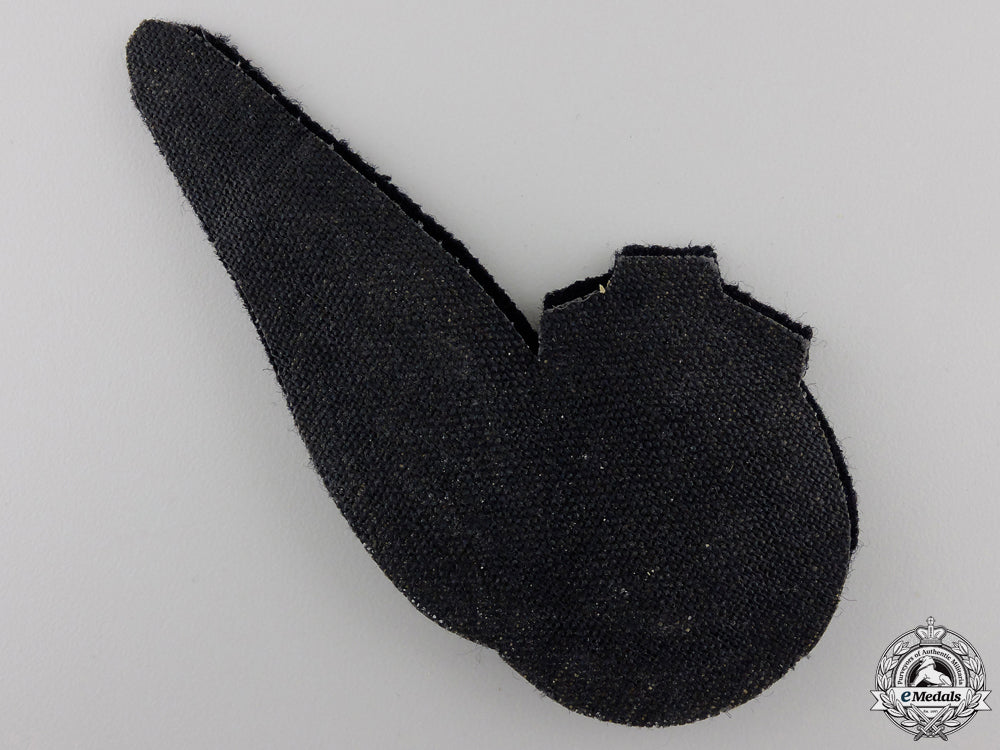 a_second_war_rcaf_bombadier's_wing_img_02.jpg557733409754a