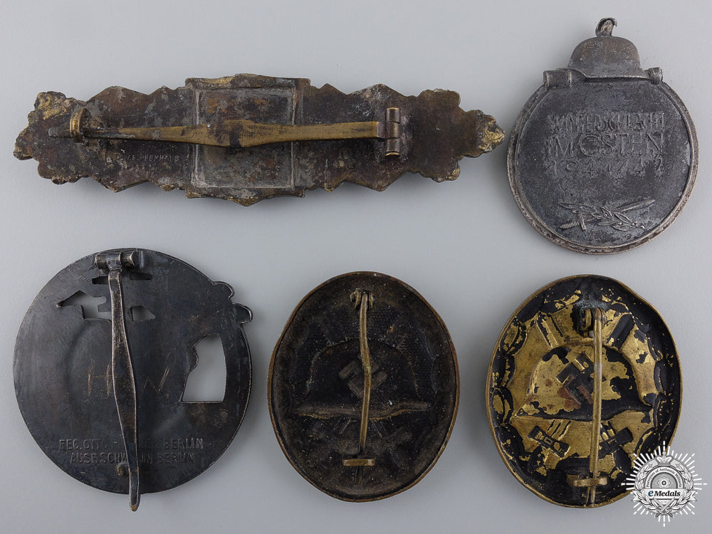 a_lot_of_five_third_reich_awards_and_badges_img_02.jpg54df79df40a0f