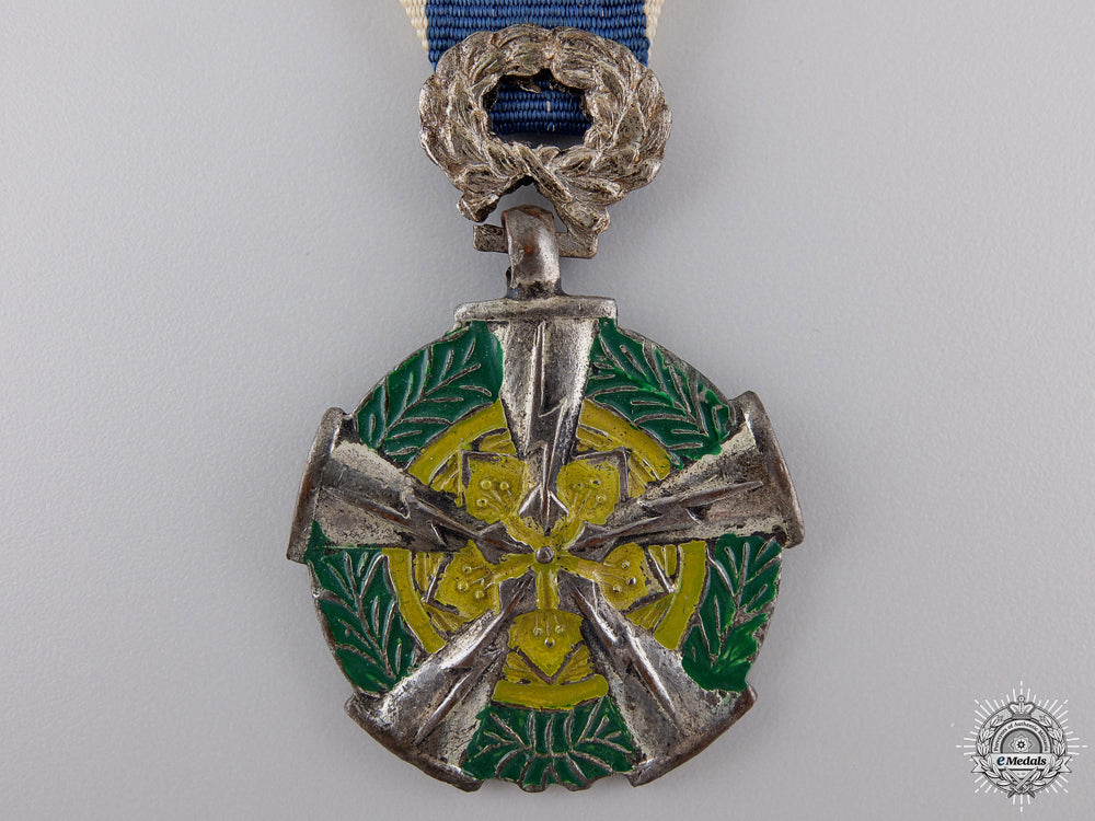 a_vietnamese_psychological_warfare_medal;2_nd_class_img_02.jpg54fdd21998478