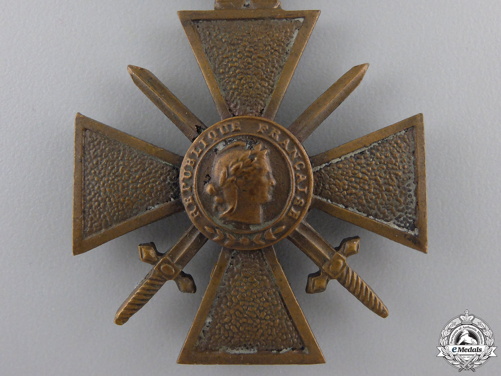 a_first_war1914-1918_french_war_cross_img_02.jpg5526776375faa