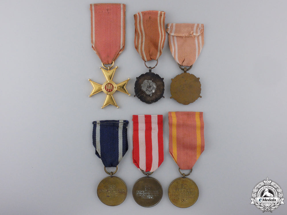 six_polish_medals&_awards_img_02.jpg552d76b5c8db9