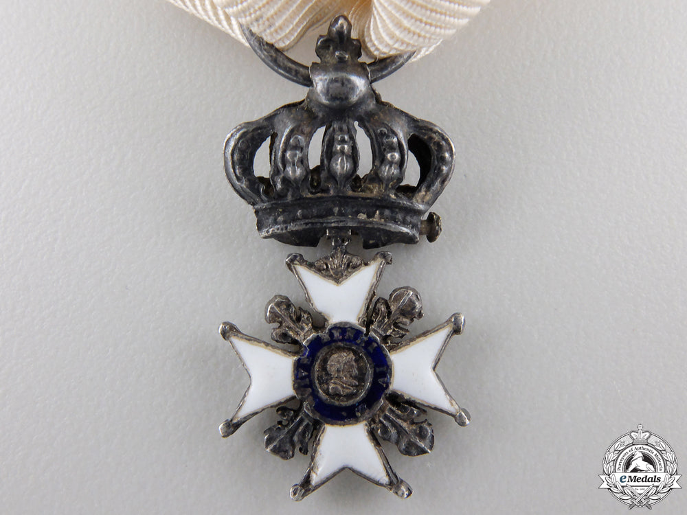 an1815-1824_french_fleur_de_lys_decoration_img_02.jpg554d014b919ec