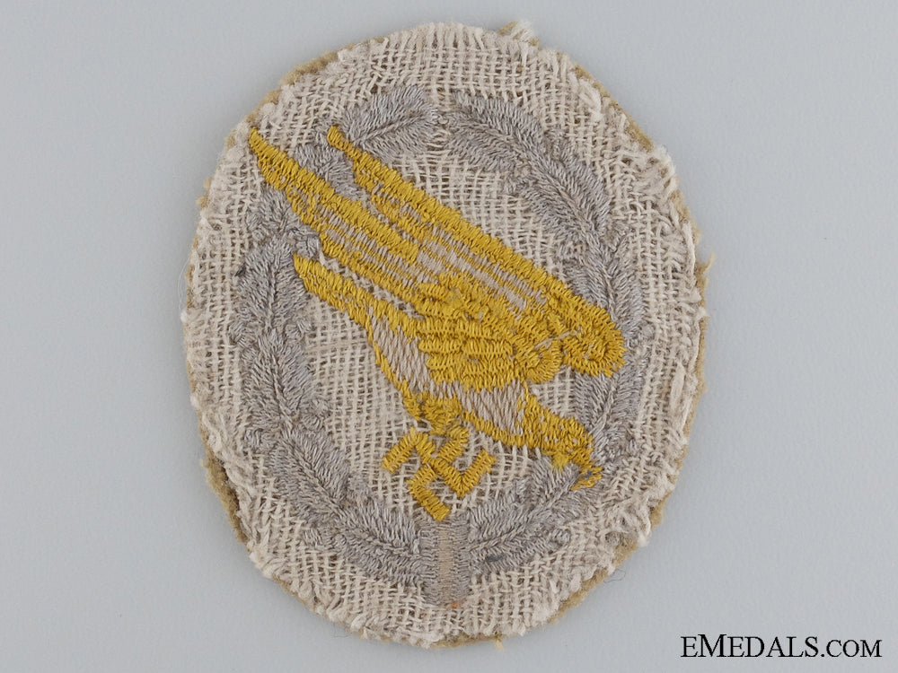 a_rare_afrikakorps_fallschirmj¡__ger_cloth_badge_img_02.jpg54625a545a646